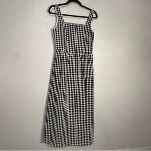 Pretty Garden Black and White Gingham Dress fully lined w/smocked back. Sz S.NWT